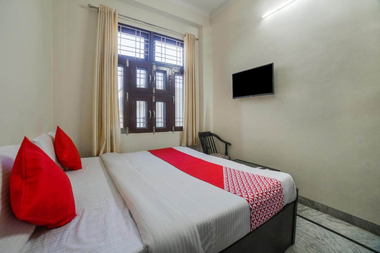 Hotel Tiger Regency Resort 萨瓦伊马多普尔 外观 照片