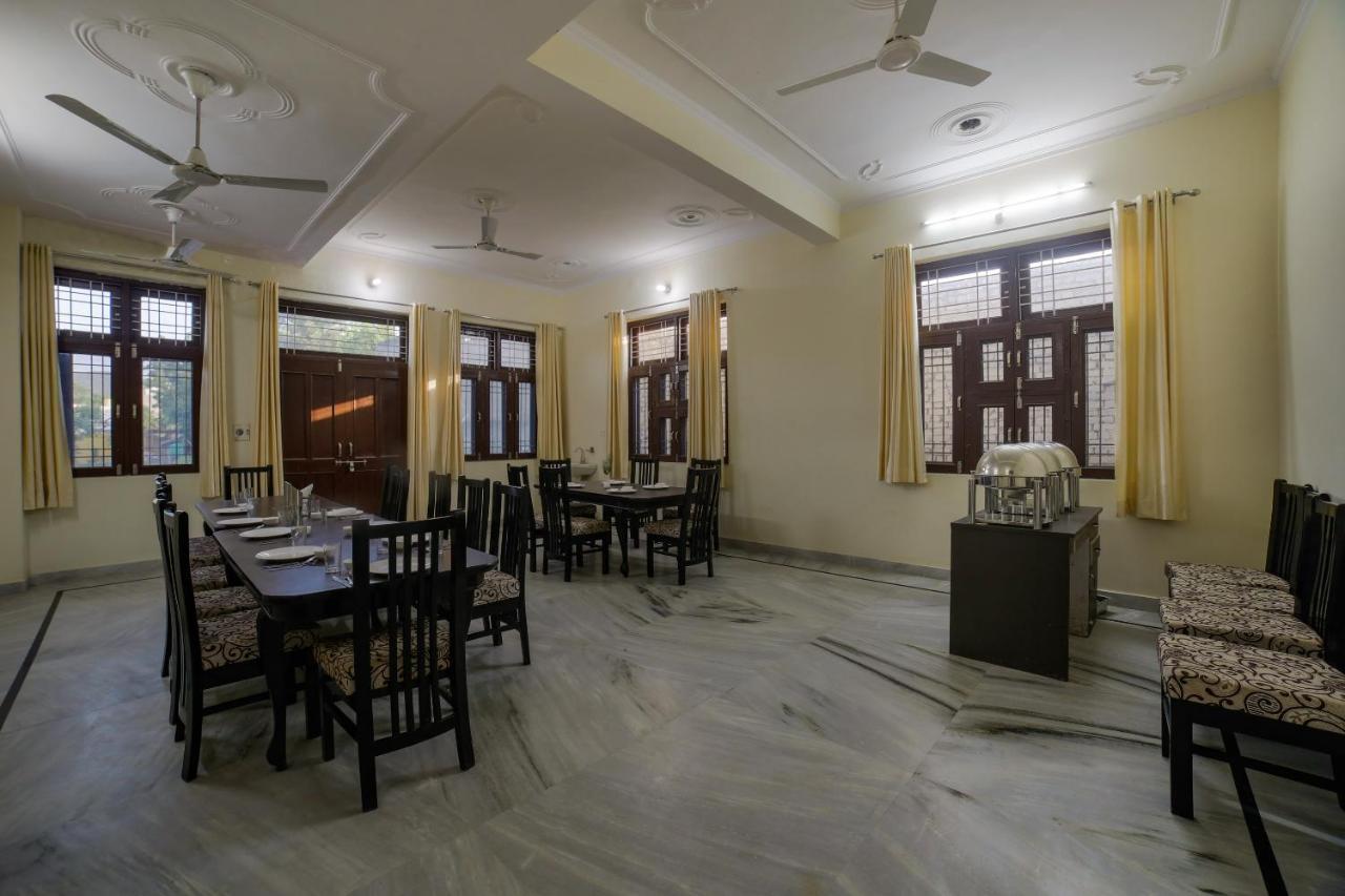 Hotel Tiger Regency Resort 萨瓦伊马多普尔 外观 照片